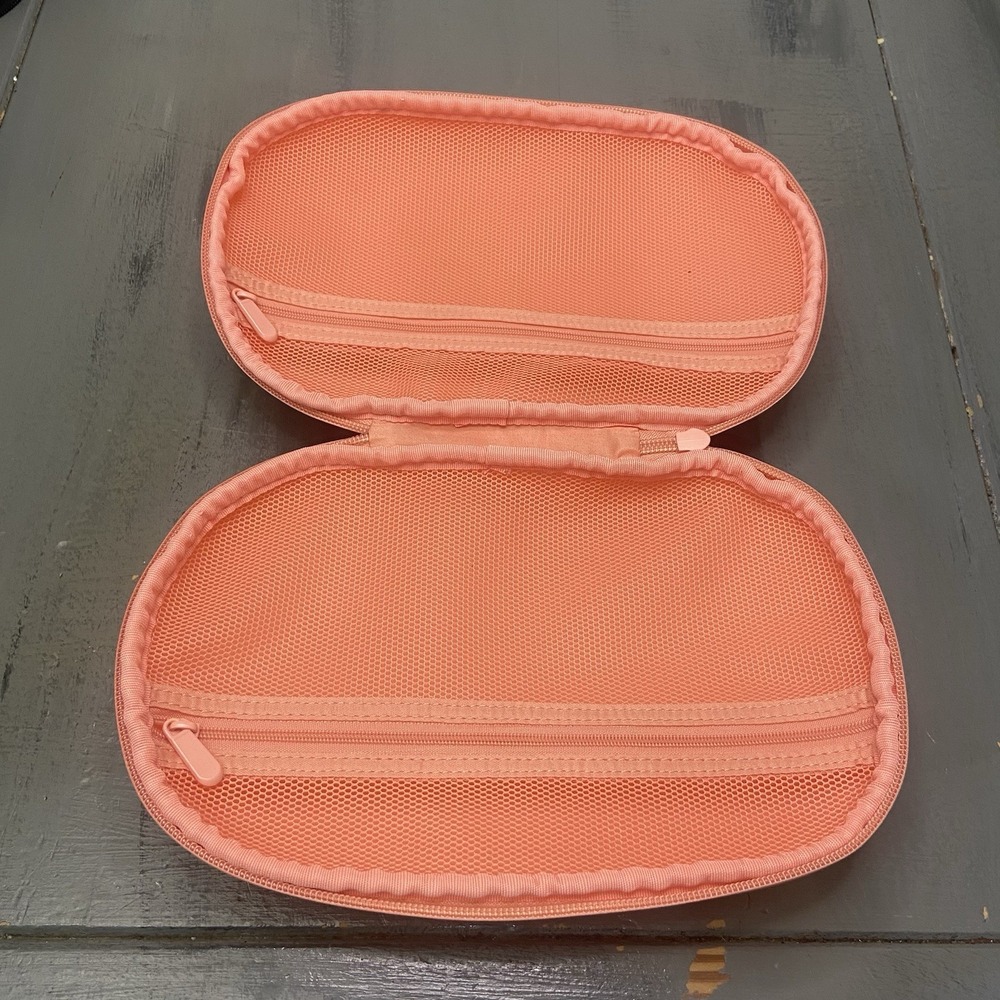 OneSkin Makeup Cosmetic Coral Soft Bag Travel Toiletry Zipper Pouch - Picture 4 of 4